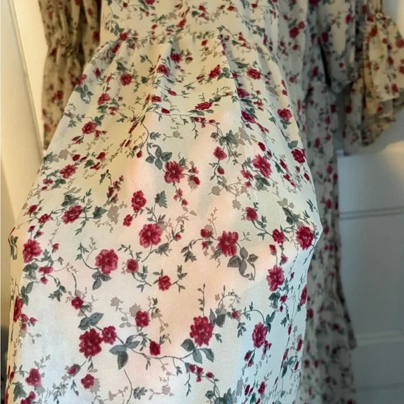 Floral Prairie Dress - Picture 6 of 11